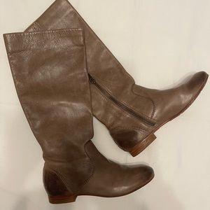 Frye Jillian Pull-on Boot